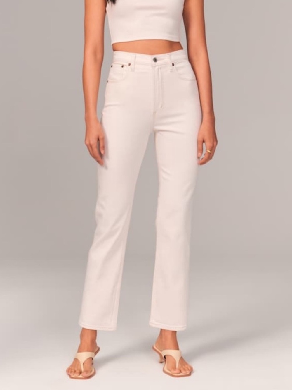 Abercrombie Ankle Straight Ultra High Rise Jeans in Cream Size 31